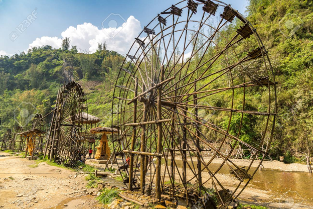 Water wheels in Cat Cat Village (Sapa, Lao Cai)