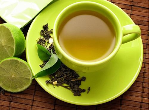 1. Green tea (Trà xanh) – the cultural Vietnamese Drinks