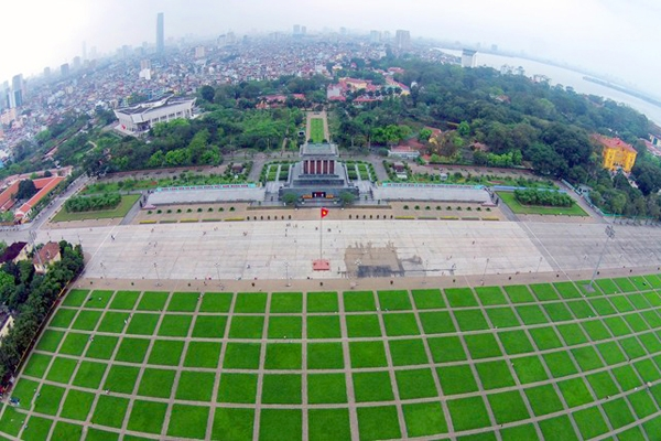 The historic Ba Dinh Square, one of the historical attractions in Hanoi