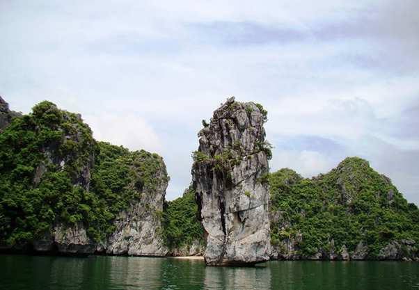 Chuong Islet