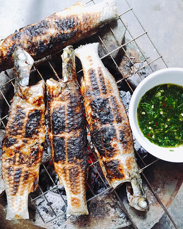 Pac Ngoi grilled fish