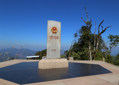 Landmark 0, the border between Vietnam - Laos - China is located at A Pa Chai, this is also the westernmost part of the country