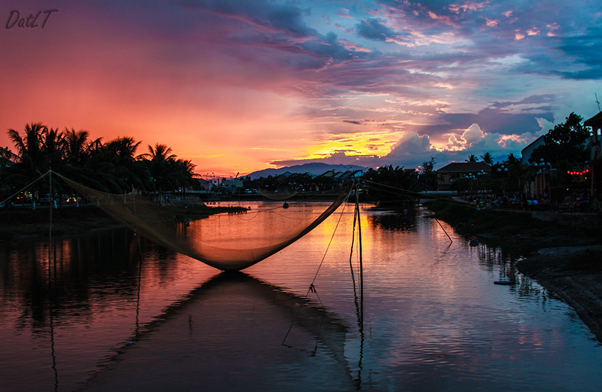 Sunset on Thu Bon River