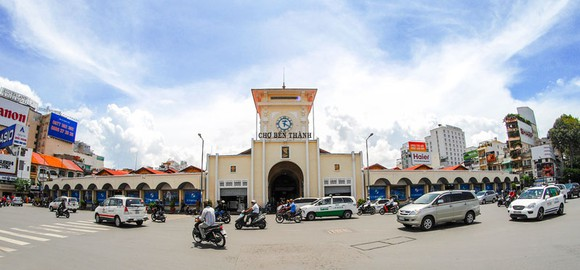 Travel to Saigon-Ben Thanh market