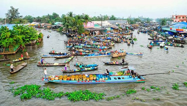 Nga Nam floating market, Soc Trang