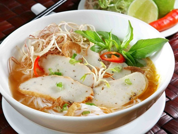 Foods in Nha Trang-Grilled Fish Noodle