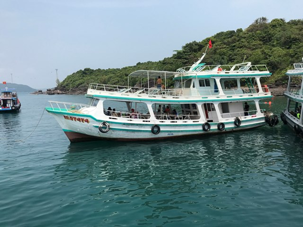 Boats visit the island- transportation in Phu Quoc