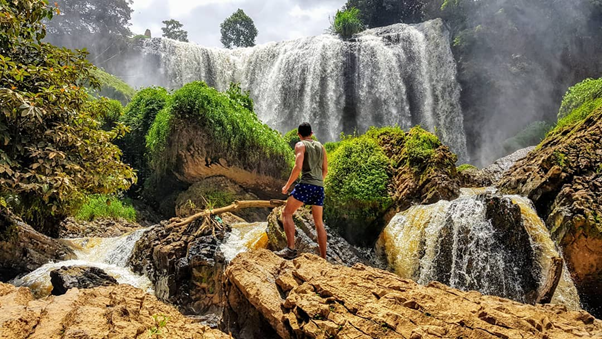 Conquering Lieng Rwoa waterfall in Da Lat