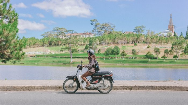 Renting a motorbike is the cheapest and most convenient means of transport