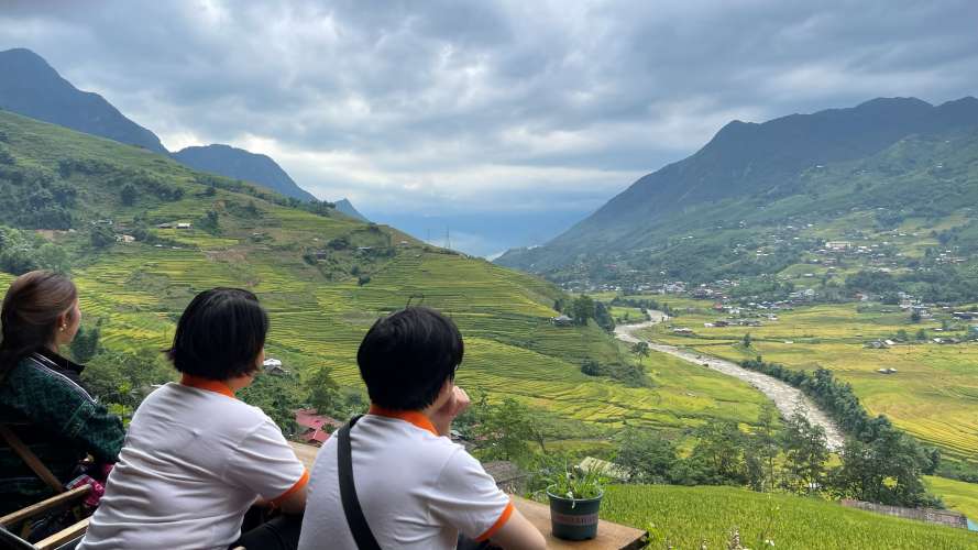 Cafe watching all over the Muong Hoa Valley